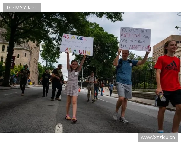 瓦伦西亚球迷抗议持续，俱乐部运营与赛季表现面临压力