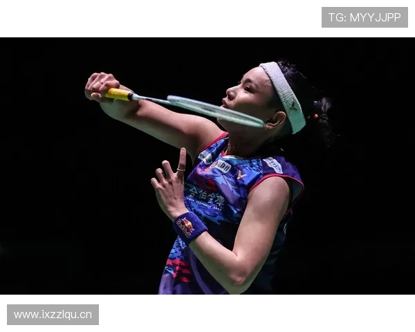 戴资颖的家居鞋柜，要买一辈子的拖鞋才堆得满吧？