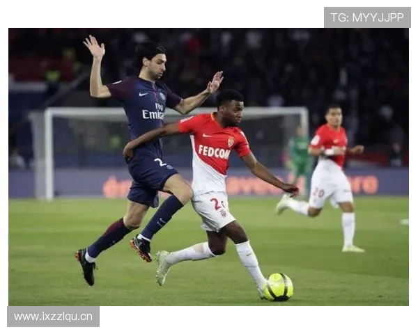 杨威家大院能开个小型健身房了？这日常真和他比赛时判若两人啊