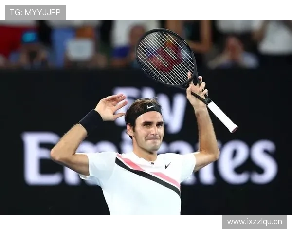 费德勒晒早餐那张图——台面比我整套房子还讲究